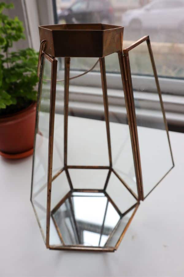 geometric container