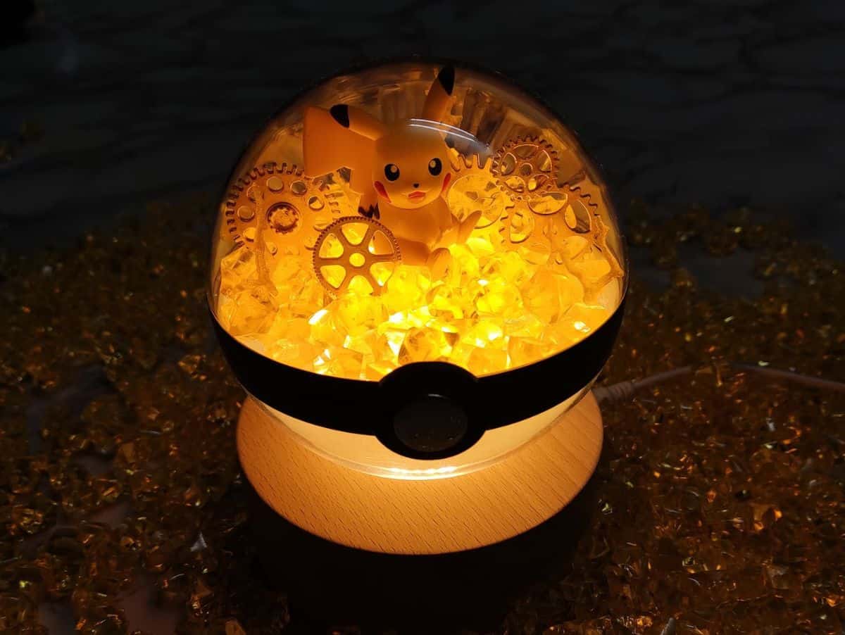 Pokeball terrarium by MossimossihkCraft on Etsy